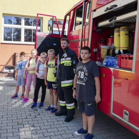 Ewakuacja Szkoły Podstawowej w Bełku