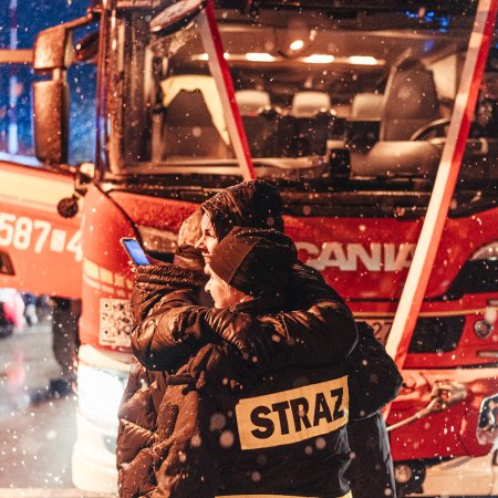 Przywitanie nowego wozu strażackiego OSP Książenice